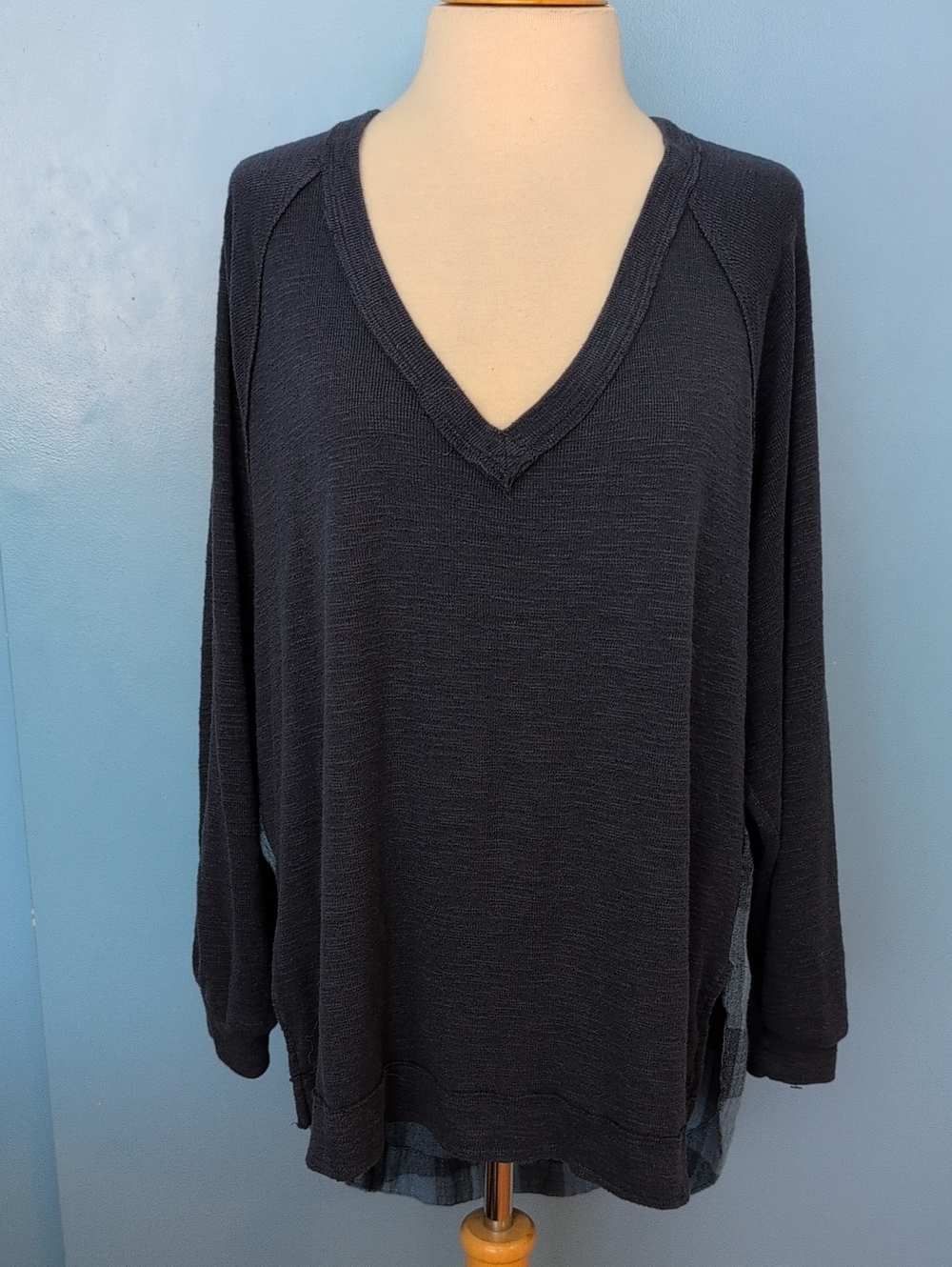 Anthropologie Pilcro V-Neck Boyfriend Top Plaid Back High Low Knit Sweater Sz L